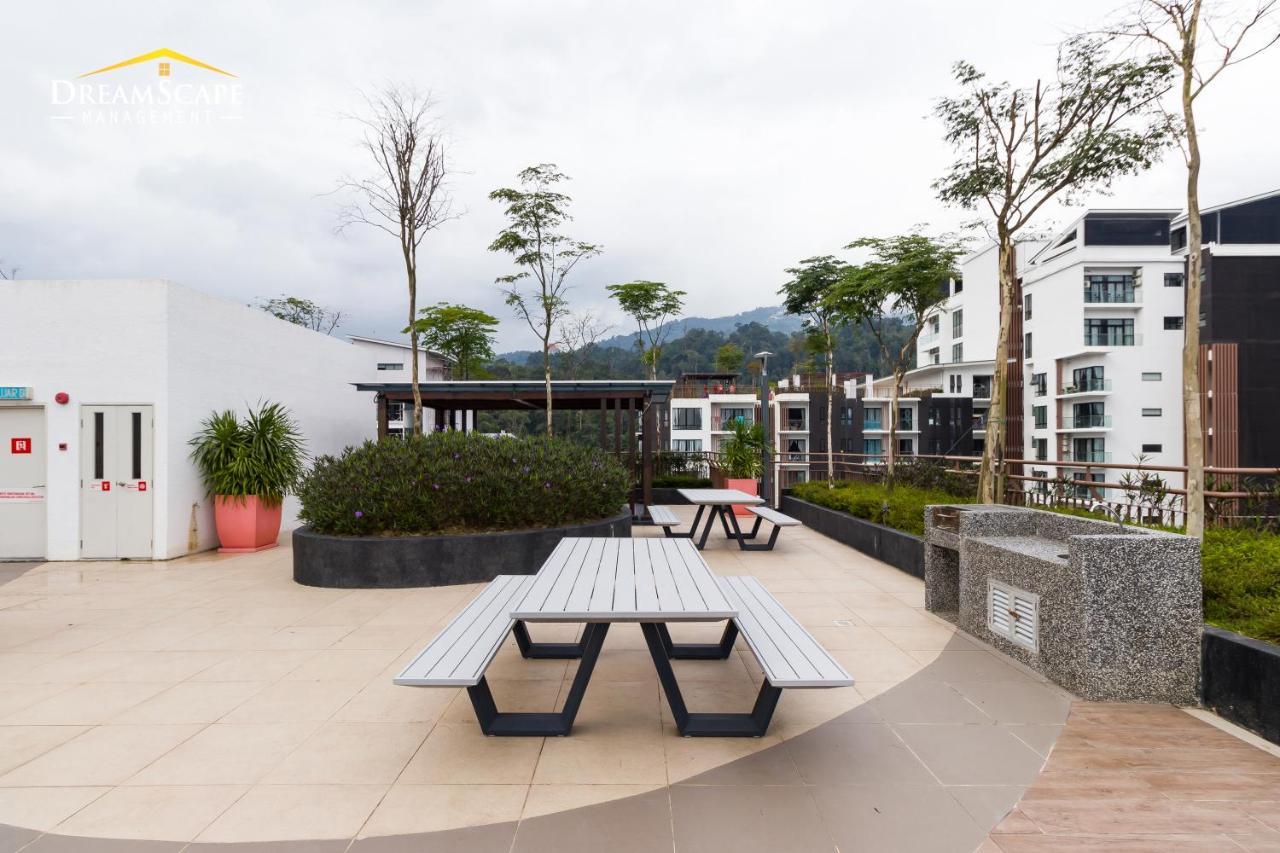 Vest Home@Midhill Genting Highlands Бентонг Екстериор снимка
