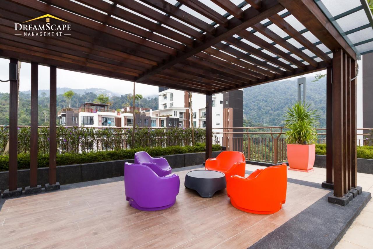 Vest Home@Midhill Genting Highlands Бентонг Екстериор снимка